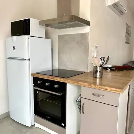 Jolie Maison Au Calme, A 5 Kms De La Casa de Férias